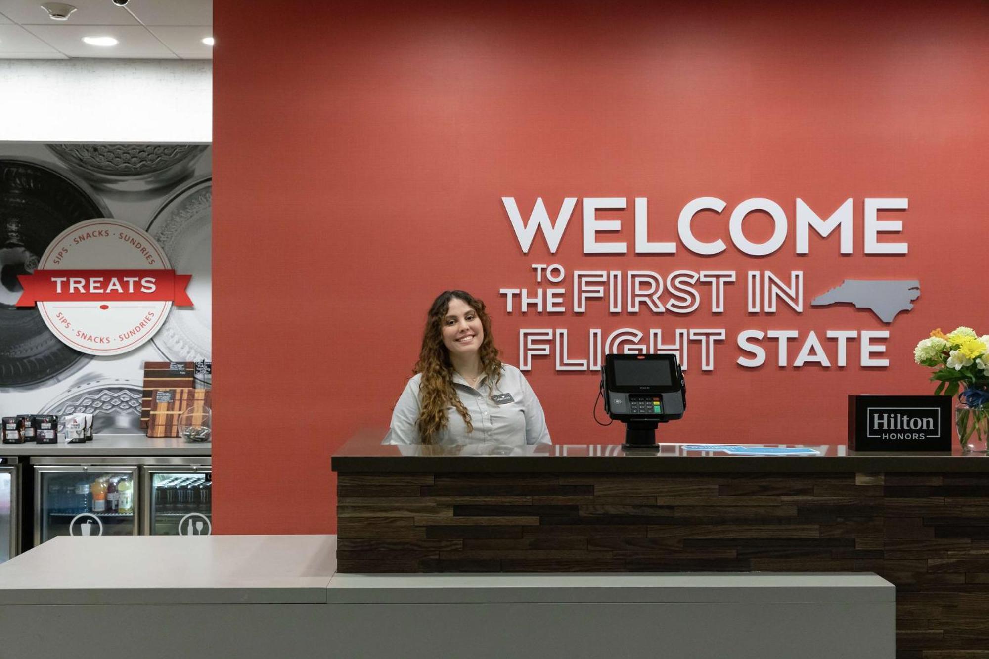 Hampton Inn Black Mountain Ngoại thất bức ảnh